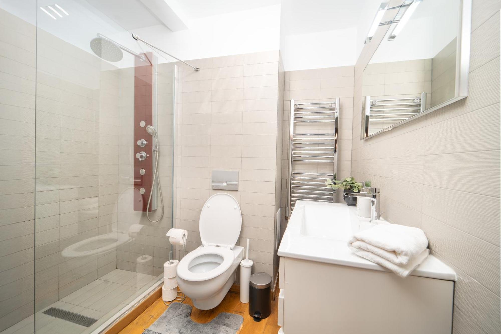 Central Elegant - Anastasia Apartment - By Openhouse Temešvár Exteriér fotografie